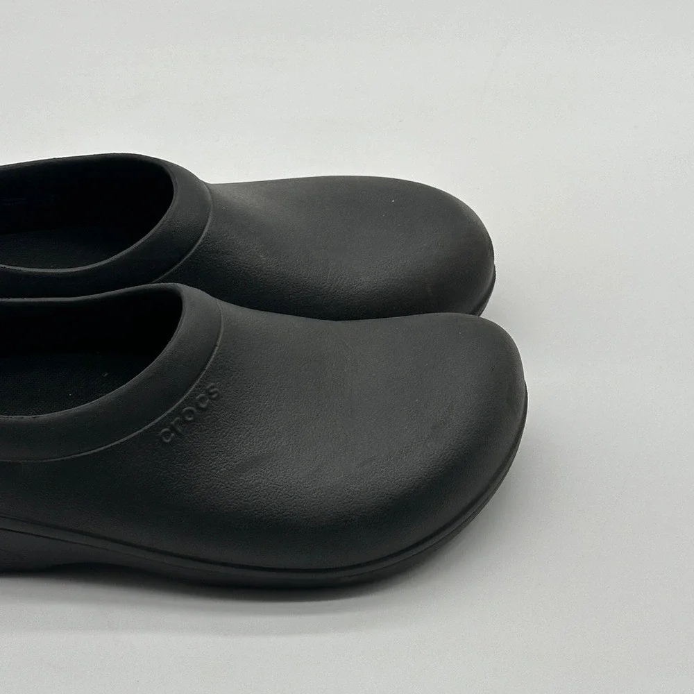 Crocs‎ Slip Resistant Shoes On The Clock Work Clogs Black Slip On Mens 8 W 10